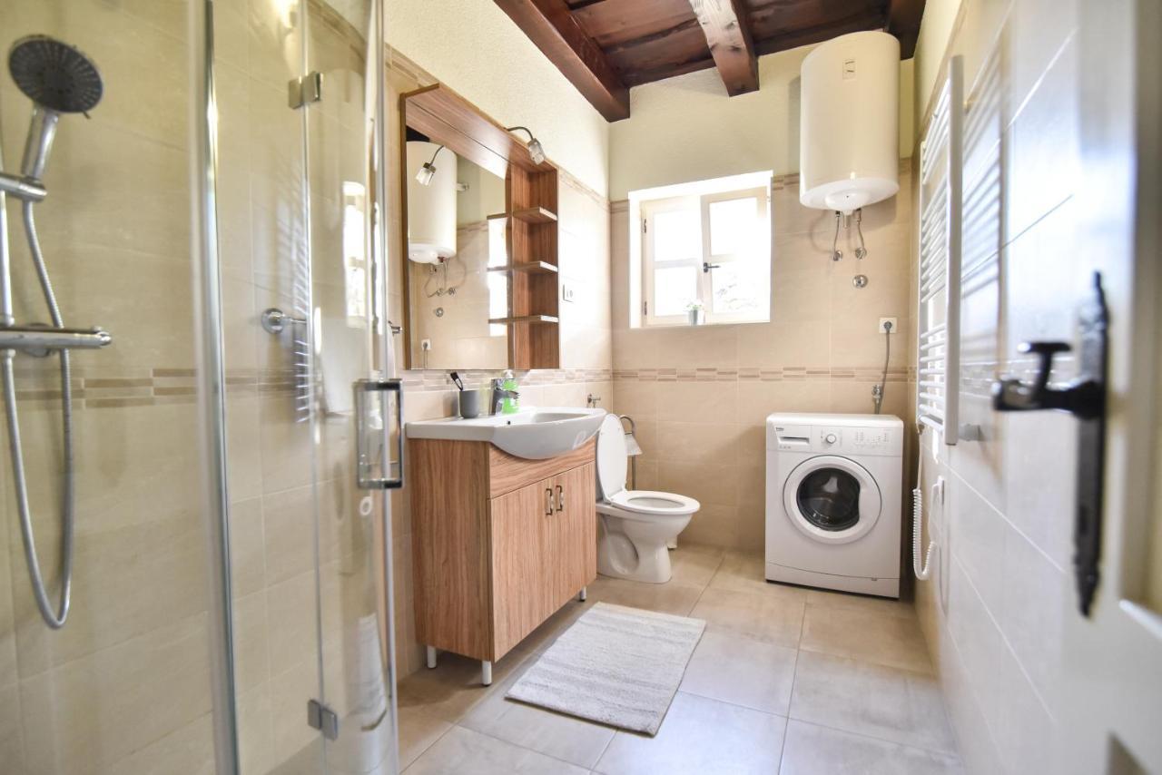 Vacation Home Mate Ceko Sukošan Exteriér fotografie
