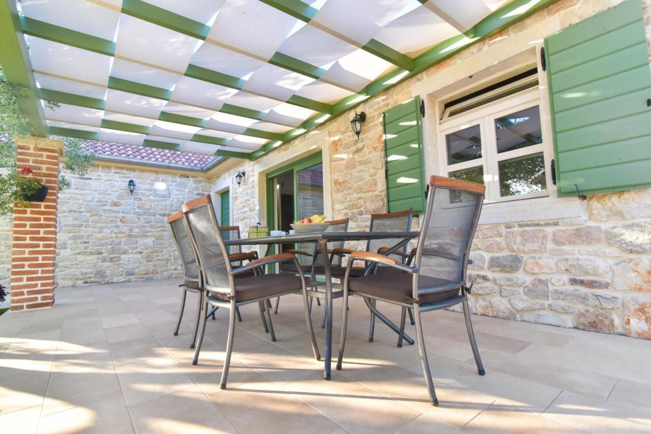 Vacation Home Mate Ceko Sukošan Exteriér fotografie